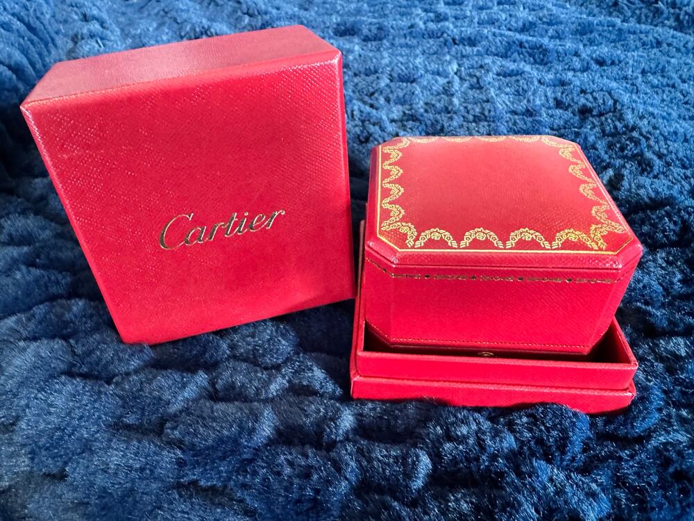 🎁 Authentic Cartier Red Jewelry Boxes – Inner & Outer Presentation Set